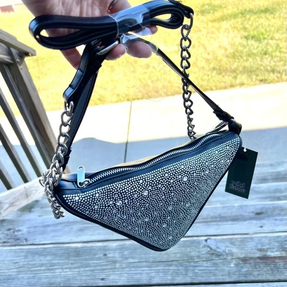 NWT Wild Fable Triangle Rhinestone Black Crossbody Handbag - Picture 3 of 16